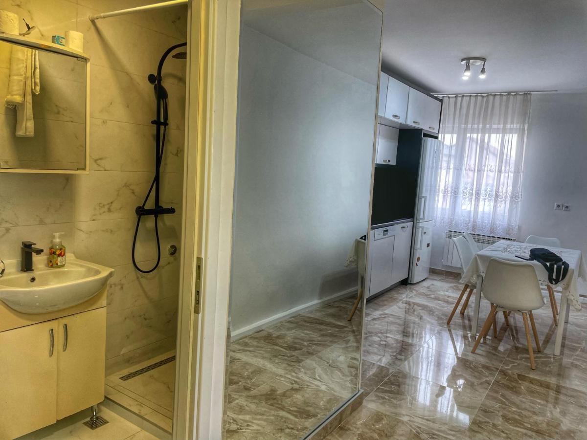 Sarajevo Skyline Suite Экстерьер фото